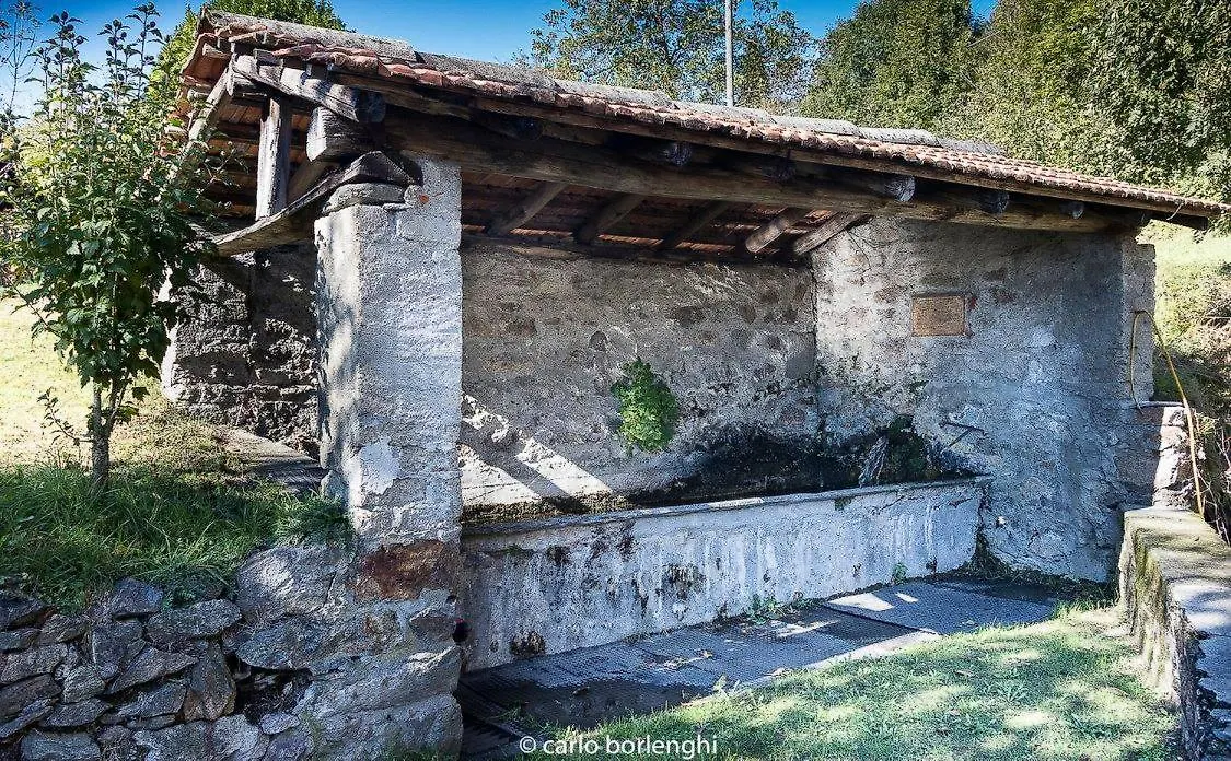 A Small House In A Fairytale Village Taceno Ferienhaus